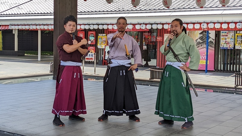 three actors at the samura session